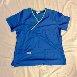 Ladies shorts, the scrub top/ size large/ Urbane Scrubs